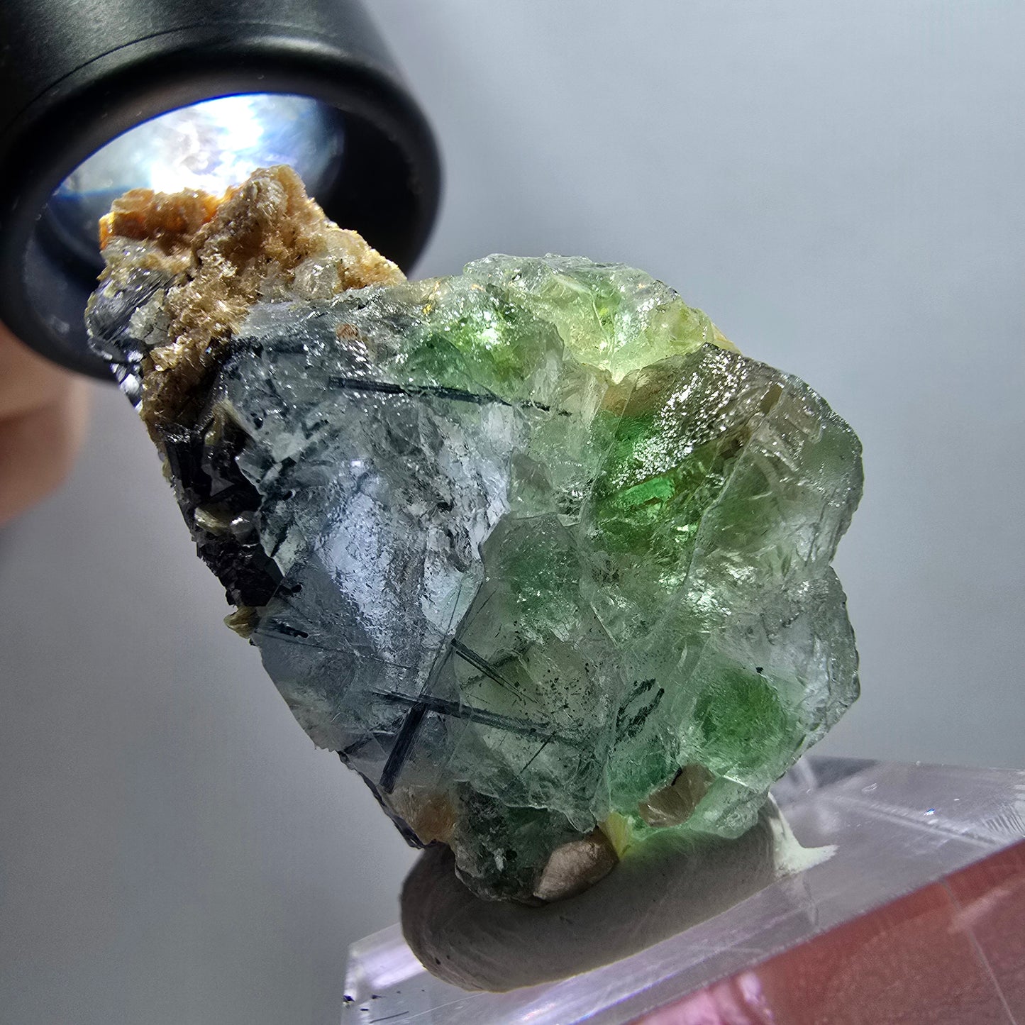 Phantom Fluorit Würfel, Schörl Turmalin, Muskovit Stufe Erongo, Namibia 42*26*23mm