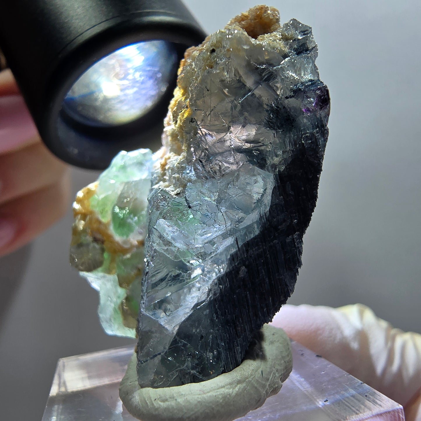 Phantom Fluorit Würfel, Schörl Turmalin, Muskovit Stufe Erongo, Namibia 42*26*23mm