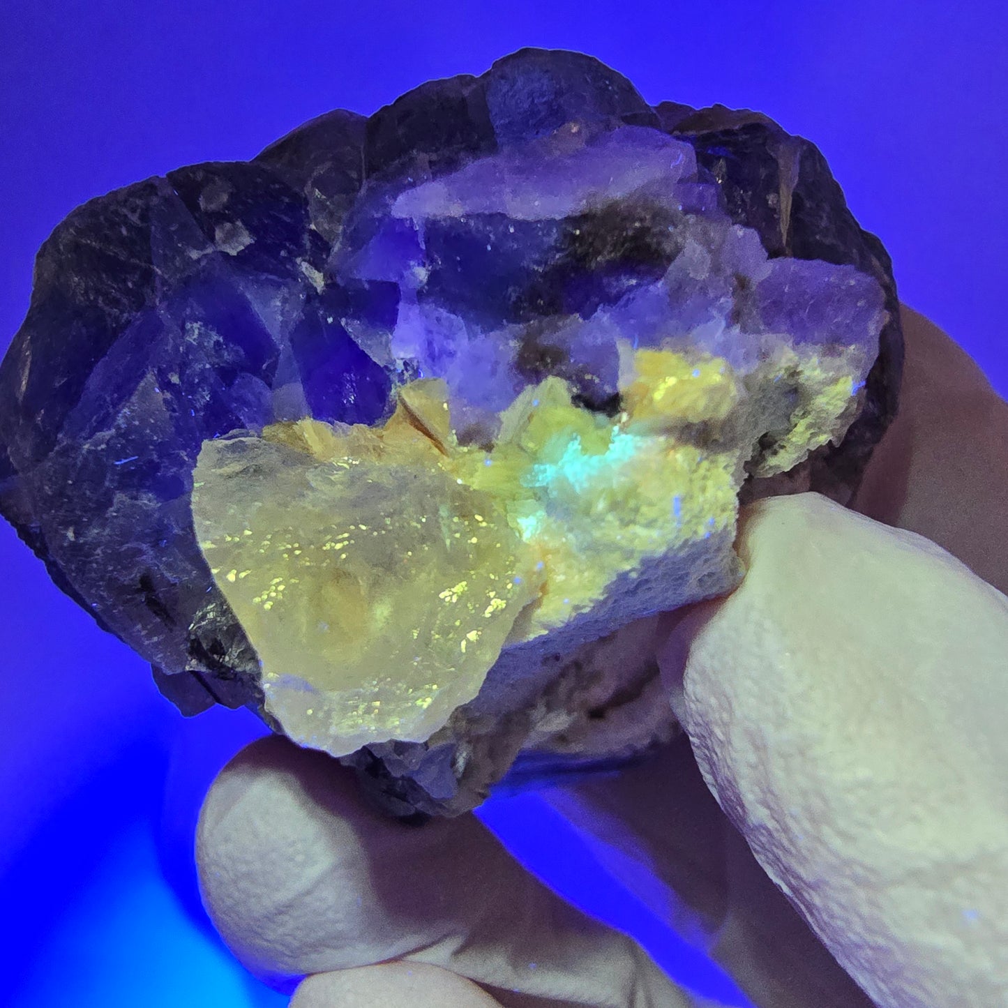 Cube de fluorite fantôme, quartz fumé, spécimen de muscovite d'Erongo, Namibie 56*52*41 mm 