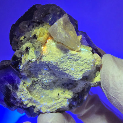 Cube de fluorite fantôme, quartz fumé, spécimen de muscovite d'Erongo, Namibie 56*52*41 mm 