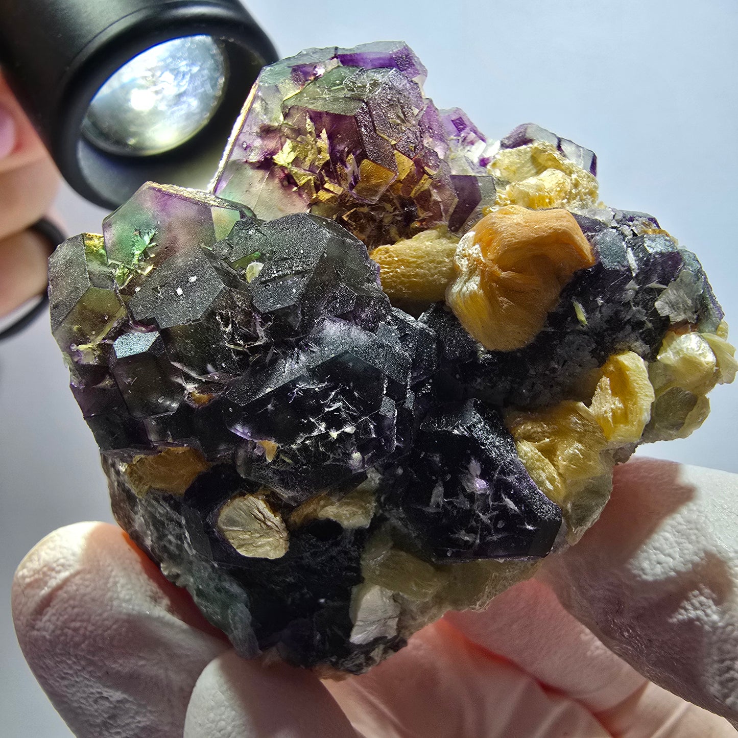 Phantom Fluorit Würfel, hexagonal, Muskovit, Hyalit Opal Stufe Erongo, Namibia 54*44*25mm