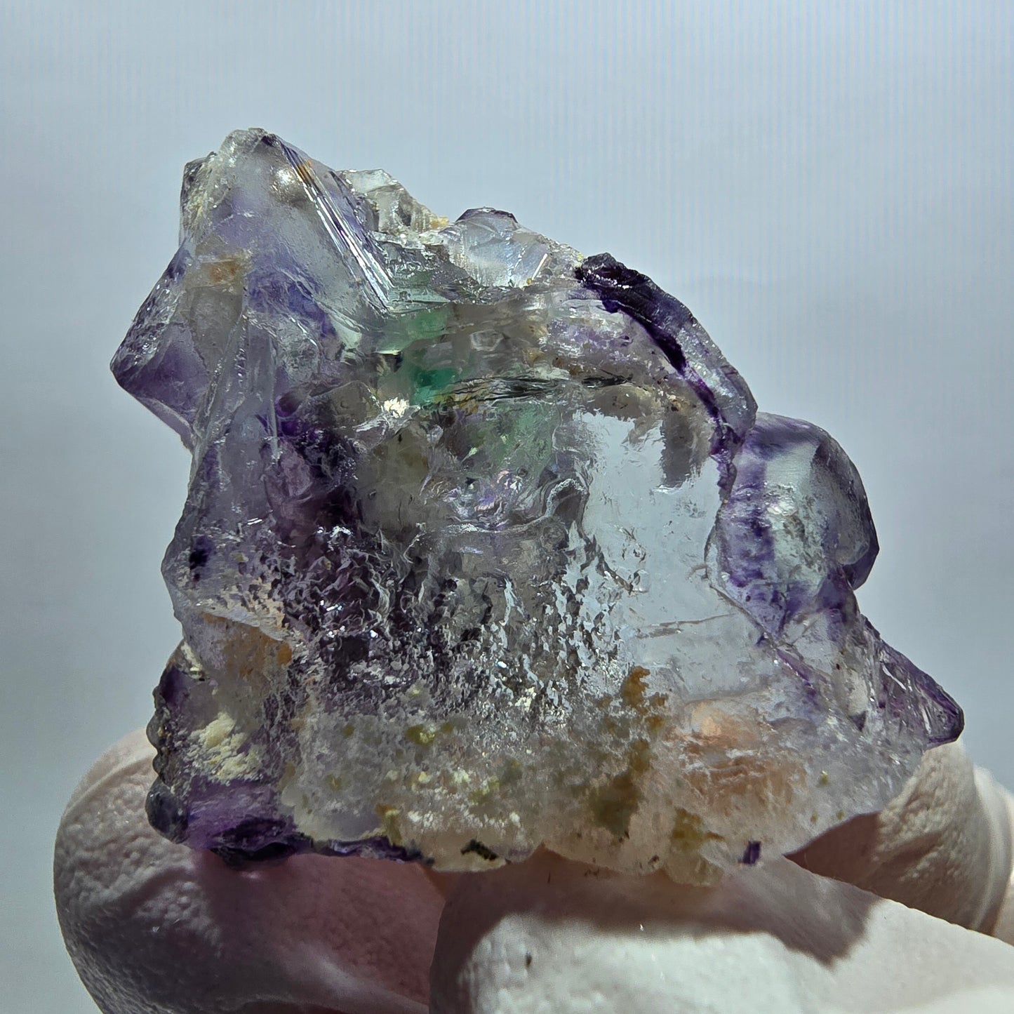 Fluorite fantôme transparente, muscovite, orthoclase, tourmaline Schörl, Erongo, Namibie, 46 x 32 x 30 mm 