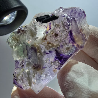 Fluorite fantôme transparente, muscovite, orthoclase, tourmaline Schörl, Erongo, Namibie, 46 x 32 x 30 mm 