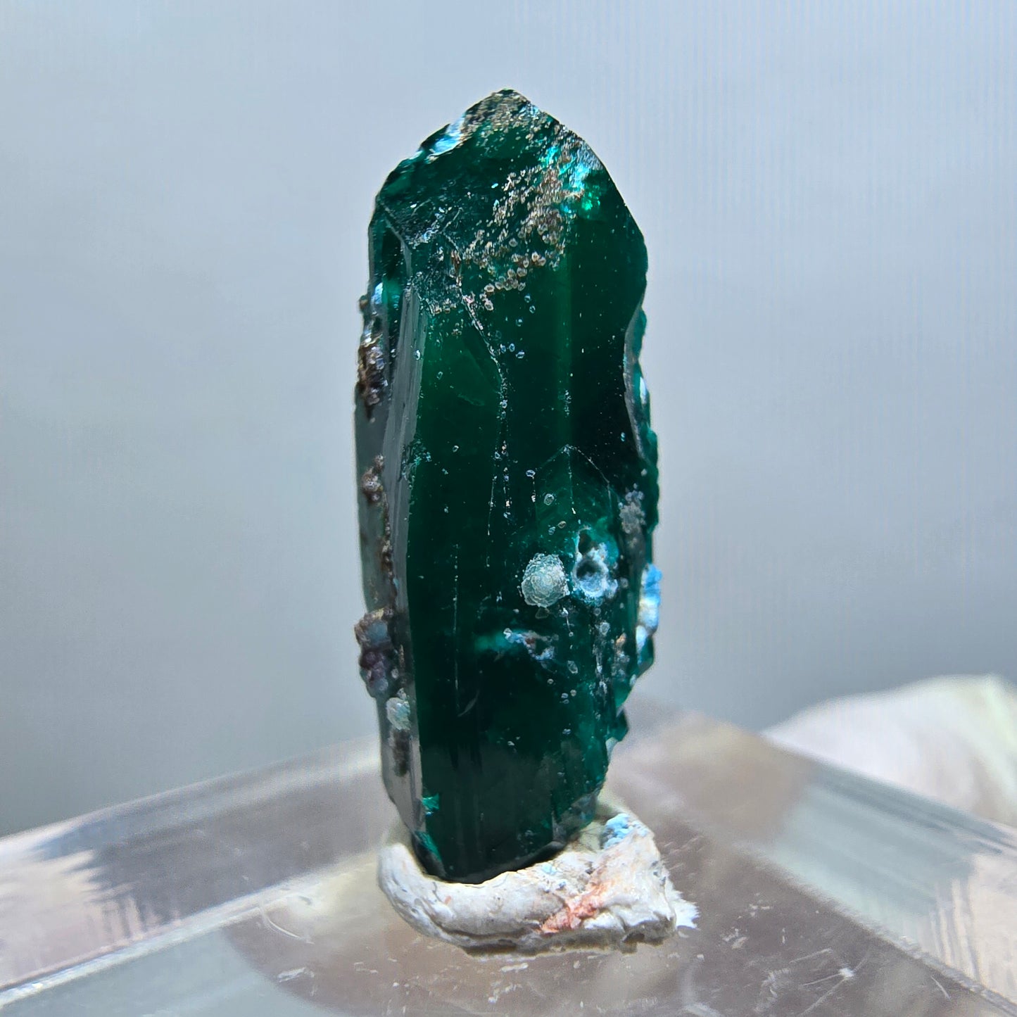 Seltene Dioptas X Kristall, grün Republik Kongo 23*9*9mm