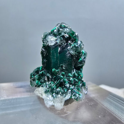 Seltene Dioptas XX, Calcit Stufe Republik Kongo 15*14*12mm