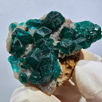 Seltene Dioptas auf Matrix Stufe, grün Republik Kongo 40*31*18mm