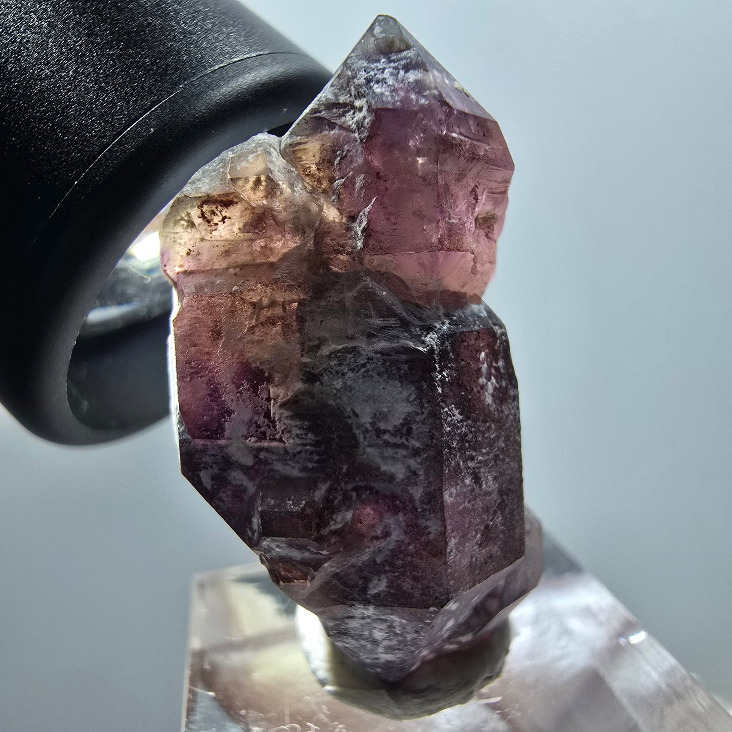 Rare Sceptre Squelette Fantôme Quartz Fumé Squelette Goboboseb, Namibie 36*22*15mm 