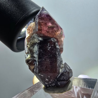 Rare Sceptre Squelette Fantôme Quartz Fumé Squelette Goboboseb, Namibie 36*22*15mm 