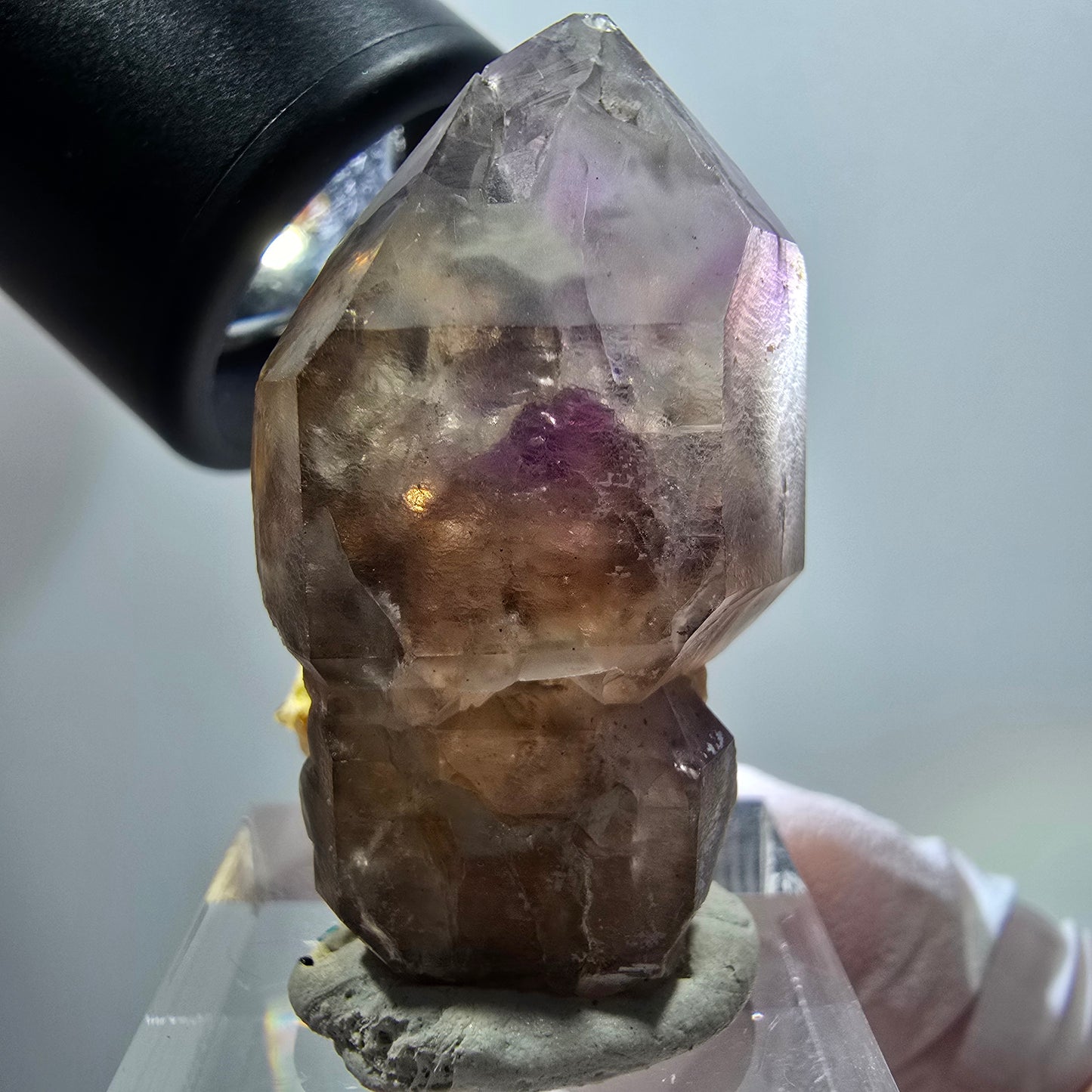 Pointe de sceptre en améthyste fantôme squelette rare, Goboboseb, Namibie, 40 x 23 x 19 mm 