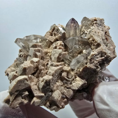 Sceptre rare en améthyste fantôme sur matrice, Goboboseb, Namibie, 56 x 45 x 31 mm 