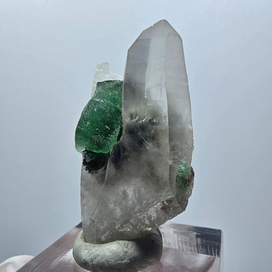 Phantom Skelett Rauchquarz, Fluorit, Schörl Turmalin Stufe Erongo, Namibia 37*20*13mm