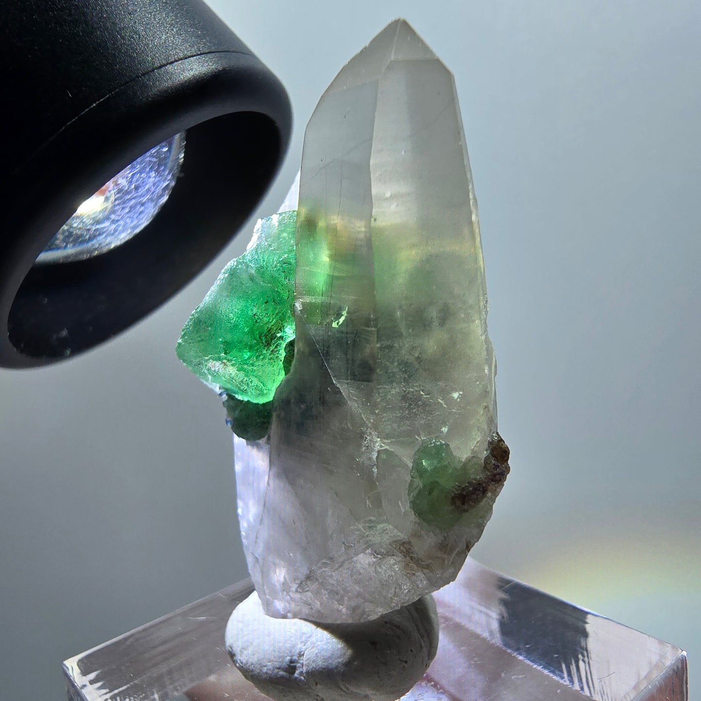 Phantom Skelett Rauchquarz, Fluorit, Schörl Turmalin Stufe Erongo, Namibia 37*20*13mm