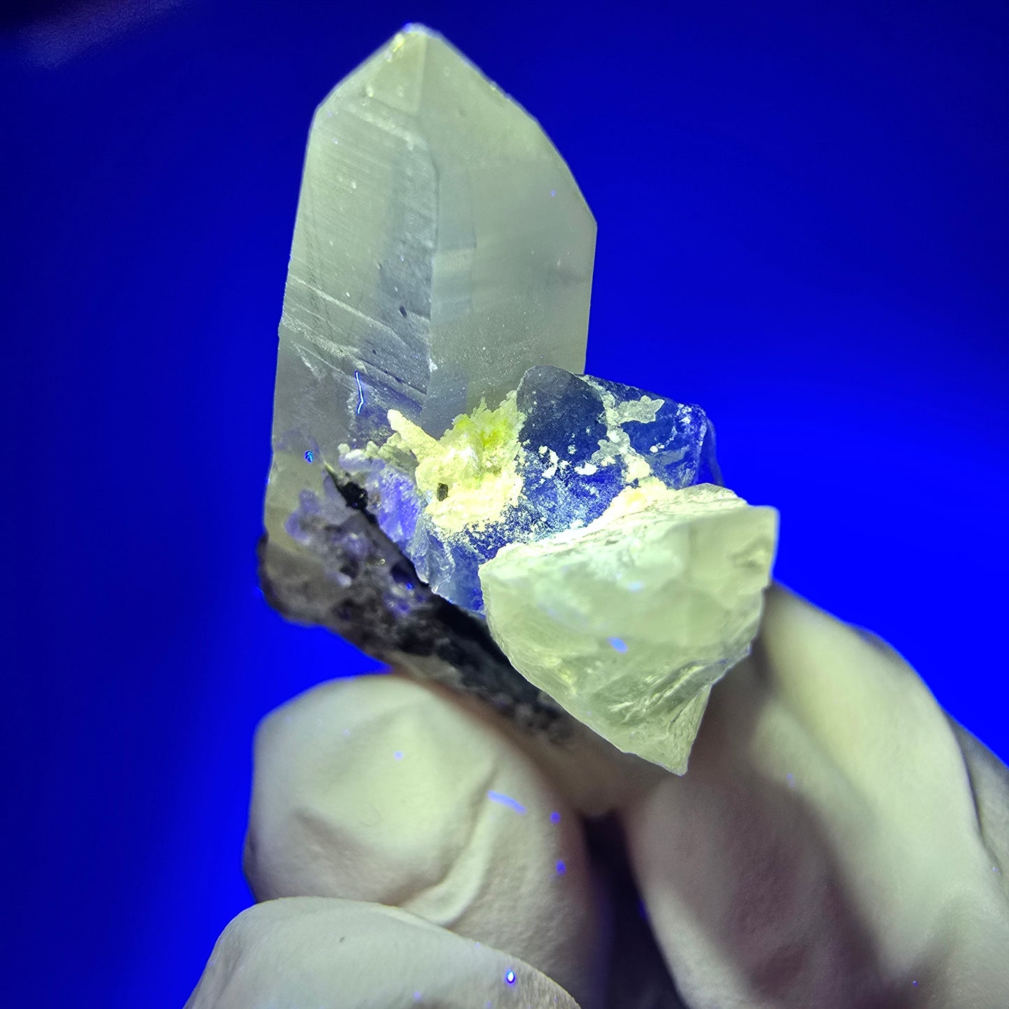 Phantom Skelett Rauchquarz, Fluorit, Schörl Turmalin Stufe Erongo, Namibia 37*20*13mm