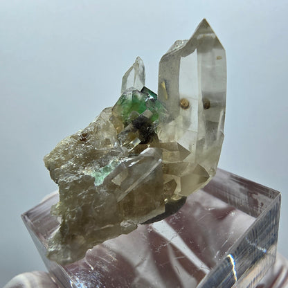 Phantom Fluorit, Skelett Rauchquarz, Muskovit Stufe Erongo, Namibia 30*18*24mm