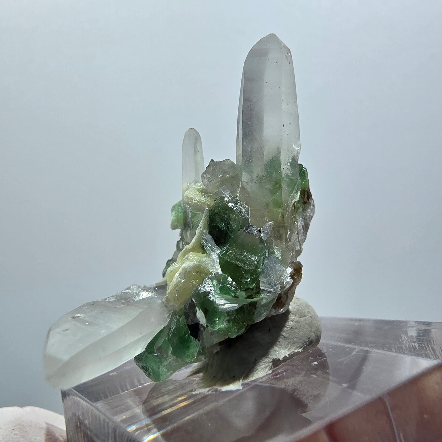 Phantom Fluorit, Skelett Rauchquarz, Muskovit Stufe Erongo, Namibia 31*18*13mm