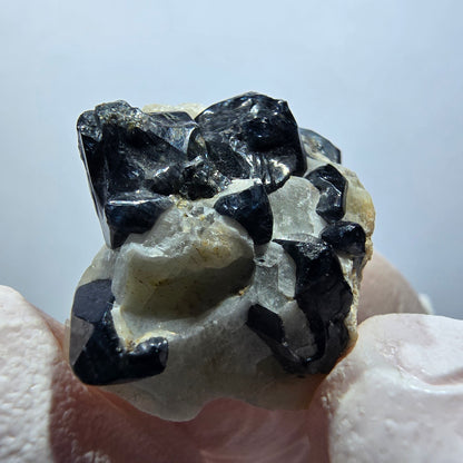 Rare Franklinite, Spinel, Quartz Specimen, New Jersey, Franklin, USA, 28*23*17mm 