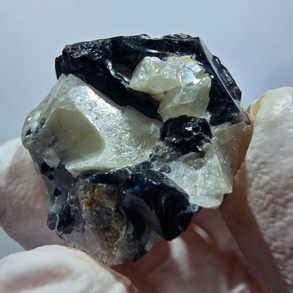 Rare Franklinite, Spinel, Quartz Specimen, New Jersey, Franklin, USA, 24*22*18mm 