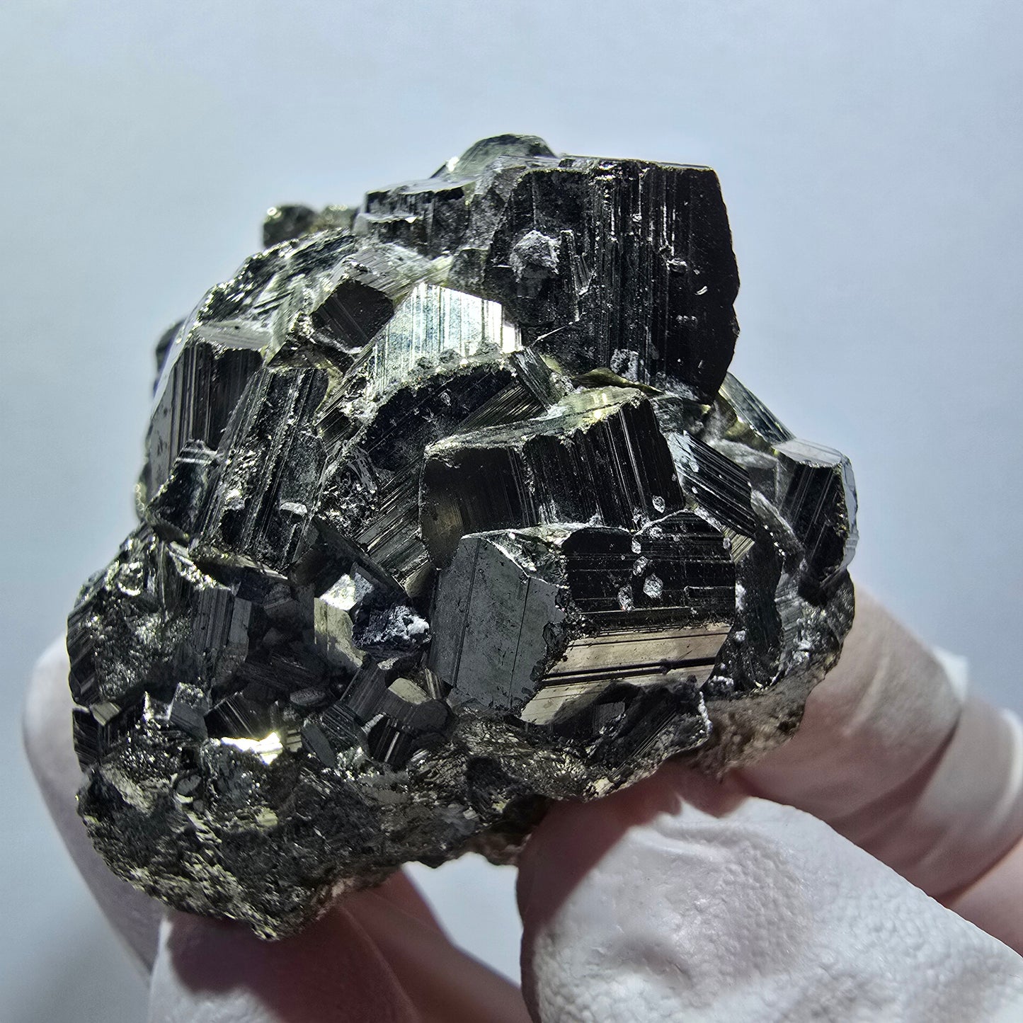 Spécimen rare de pyrite XX du Pérou, 49 x 46 x 35 mm 