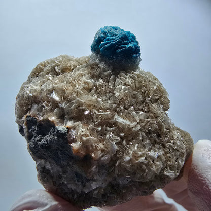 Rare cavansite on matrix, Wagholi, Poona, Maharashtra, India, 47*36*29mm 