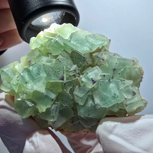 Seltene Phantom Fluorit Würfel, zonal, Quarz Stufe Brandberg, Namibia 52*49*37mm