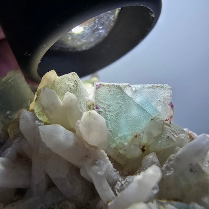 Seltene Phantom Fluorit Würfel, Quarz Stufe Brandberg, Namibia 76*57*40mm