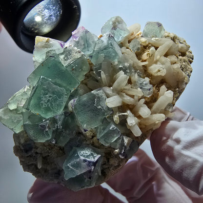 Seltene Phantom Fluorit Würfel, zonal, Quarz Stufe Brandberg, Namibia 68*47*28mm