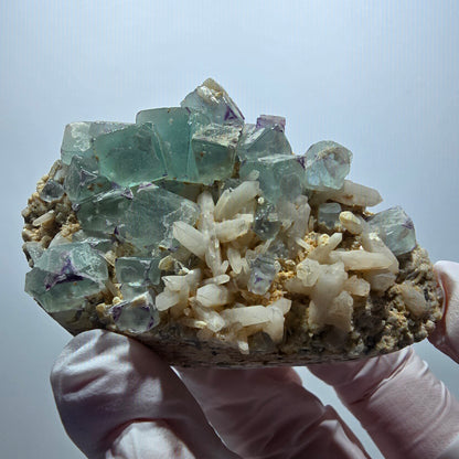 Seltene Phantom Fluorit Würfel, zonal, Quarz Stufe Brandberg, Namibia 68*47*28mm