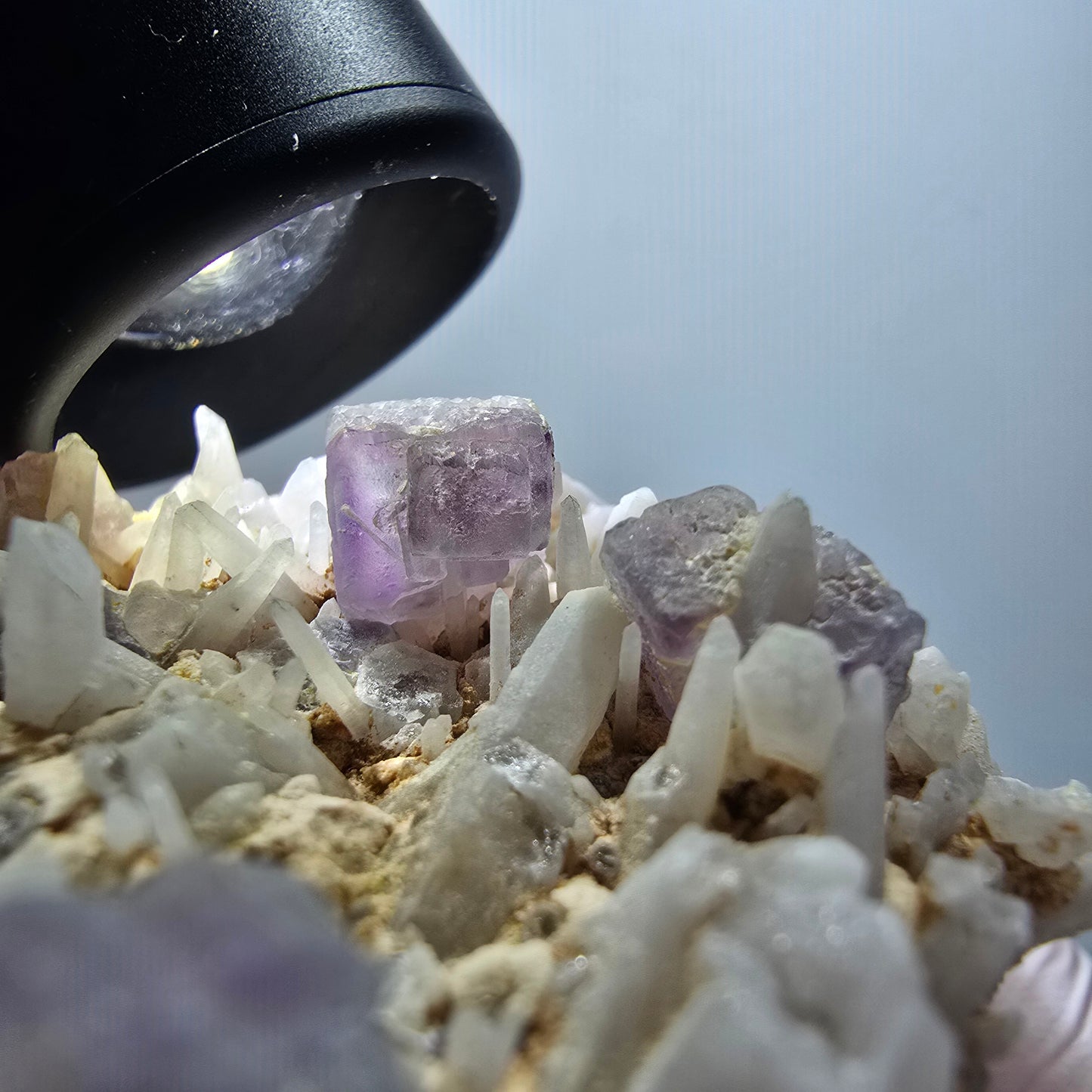 Seltene Phantom Fluorit Würfel, Quarz Stufe Brandberg, Namibia 63*45*22mm