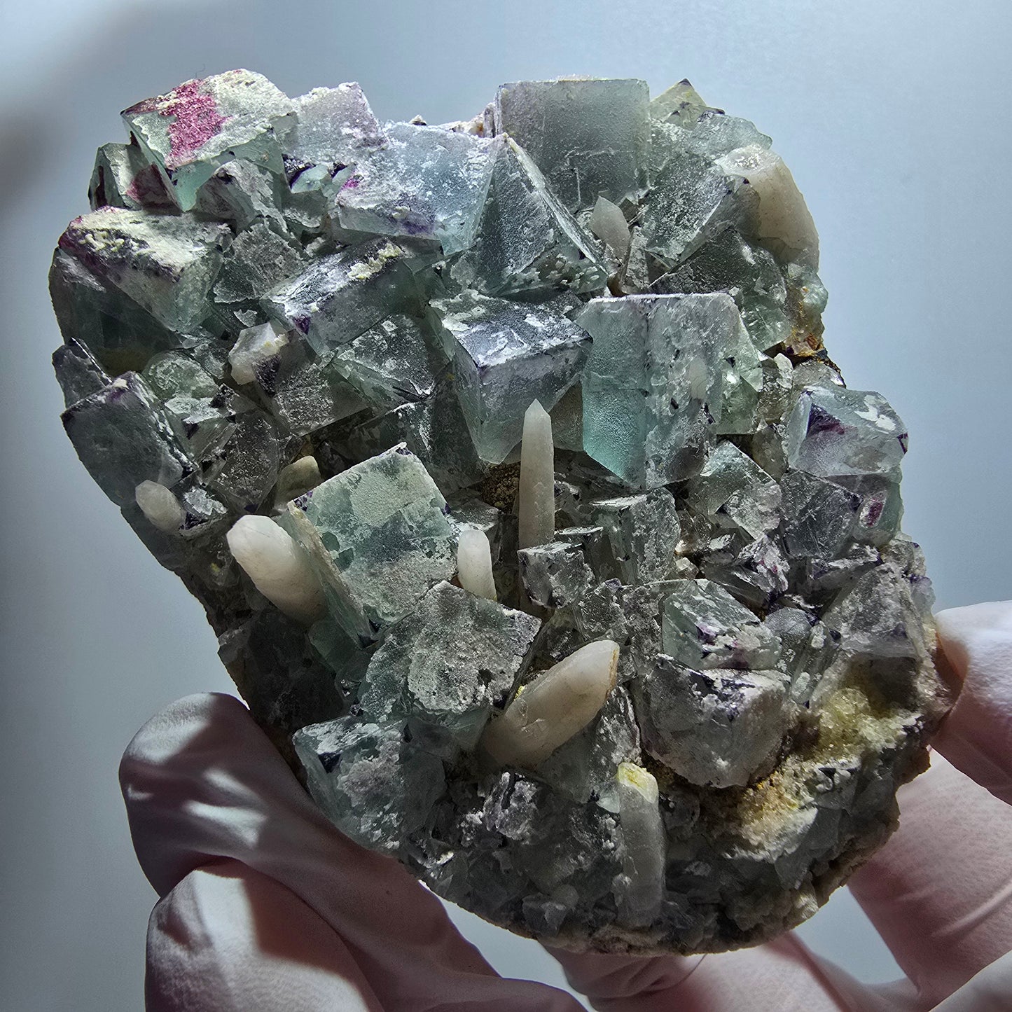 Seltene Phantom Fluorit Würfel, zonal, Quarz Stufe Brandberg, Namibia 78*58*24mm