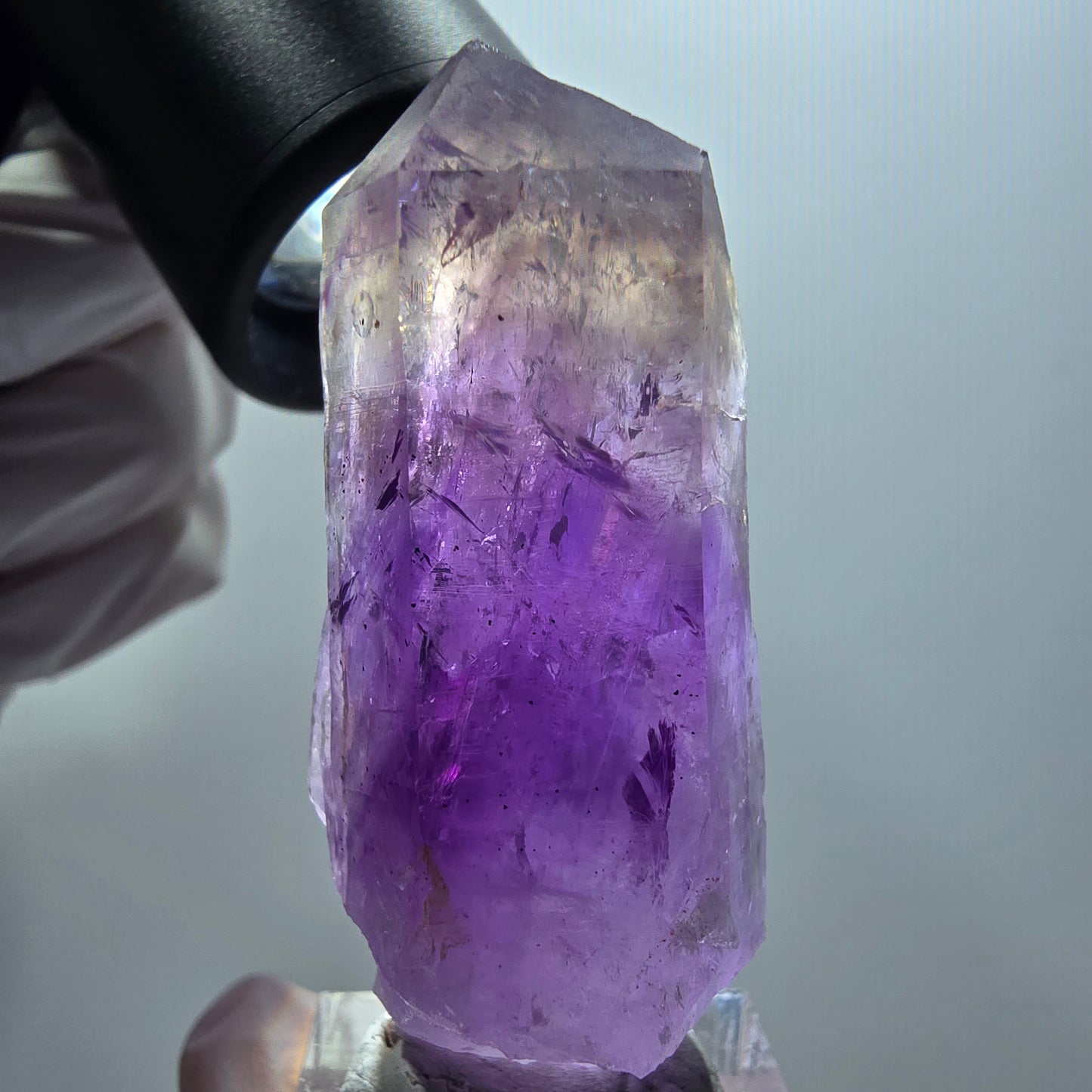 Enhydro Skelett Phantom Amethyst Spitze, 1x Blase Goboboseb, Namibia 56*23*17mm