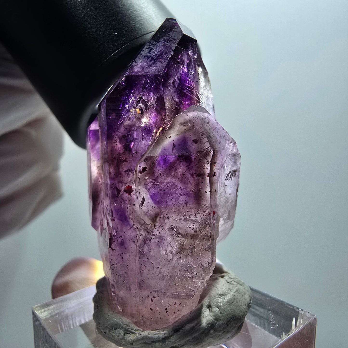 Skelett Phantom Amethyst Zepter, Hämatit Stufe Goboboseb, Namibia 41*26*21mm