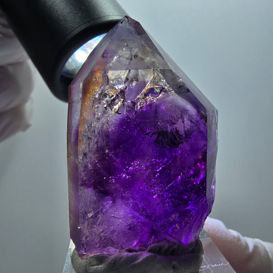 Enhydro Skelett Phantom Amethyst Spitze, 1x Blase Goboboseb, Namibia 43*27*18mm