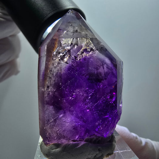 Enhydro Skelett Phantom Amethyst Spitze, 1x Blase Goboboseb, Namibia 43*27*18mm