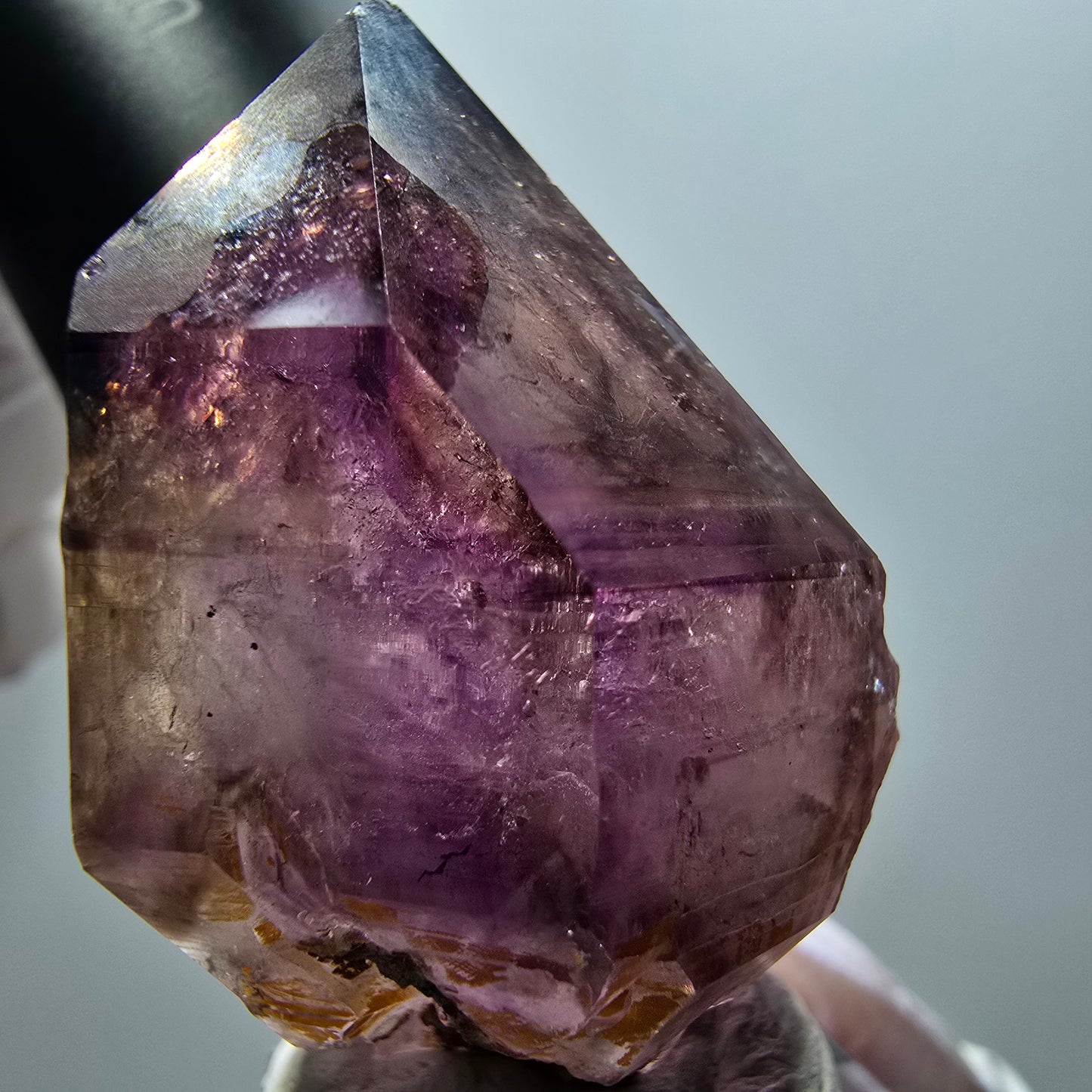 Enhydro Skelett Phantom Amethyst Zepter, 4x Blase Goboboseb, Namibia 49*35*25mm