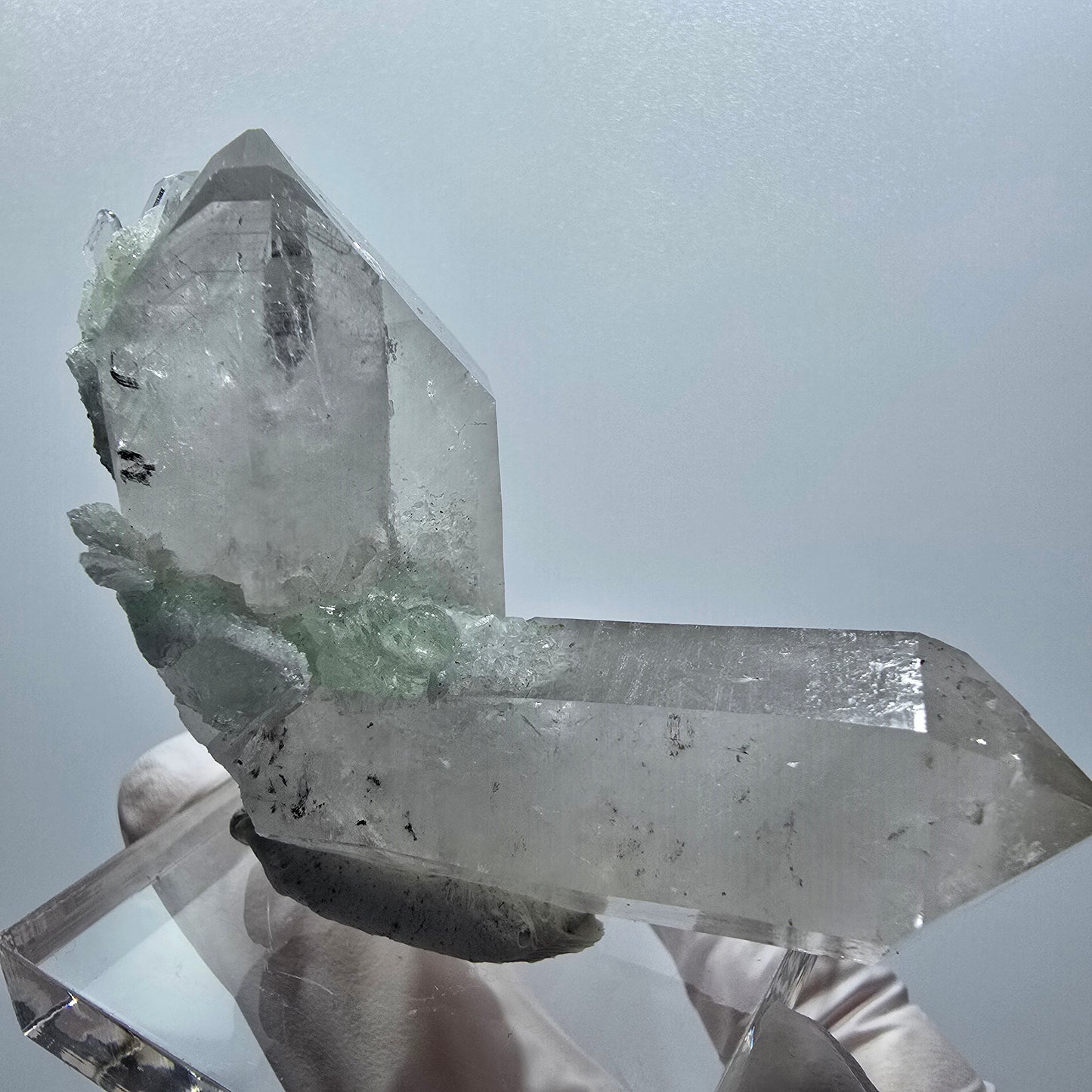 Quarz, Prehnit, Hämatit, Epidot Stufe Streep Mine, Goboboseb, Namibia 79*51*40mm