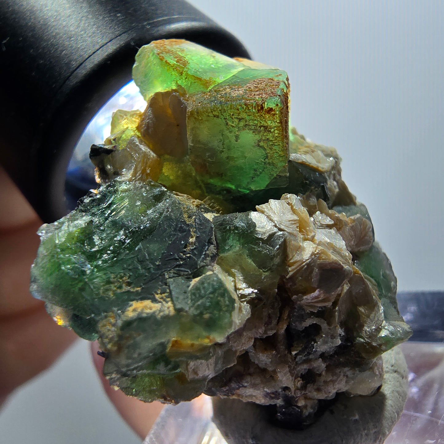 Phantom Fluorit, Schörl Turmalin, Muskovit, Hyalit Erongo, Namibia 34*31*18mm