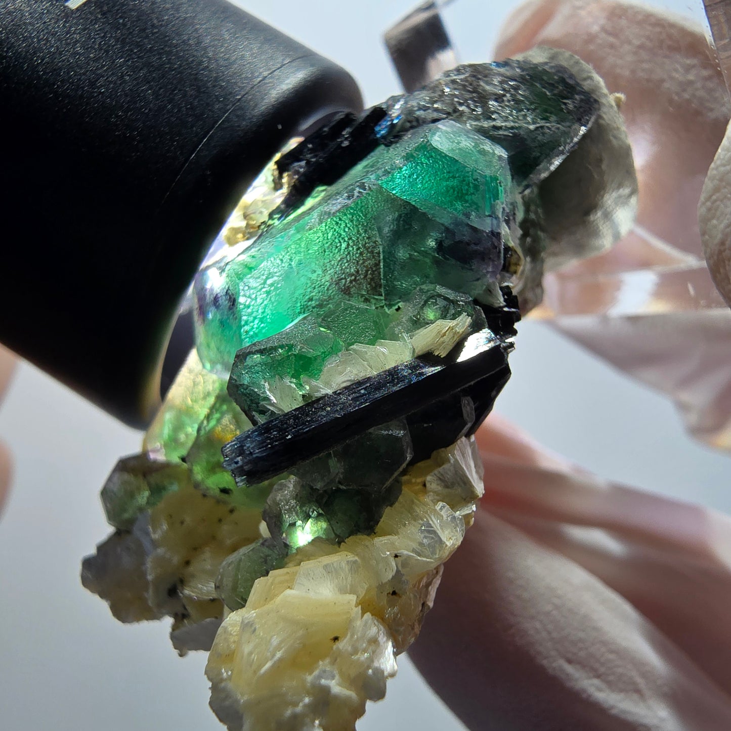 Phantom Fluorit, hexagonal, Schörl Turmalin, Muskovit, Hyalit Erongo, Namibia 51*27*19mm