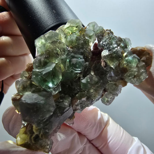 Phantom Fluorit Würfel, Hyalit, Muskovit Stufe Erongo, Namibia 53*28*32mm