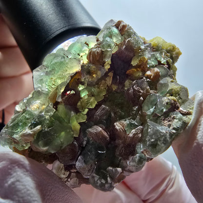 Phantom Fluorit Würfel, Hyalit, Muskovit Stufe Erongo, Namibia 53*28*32mm