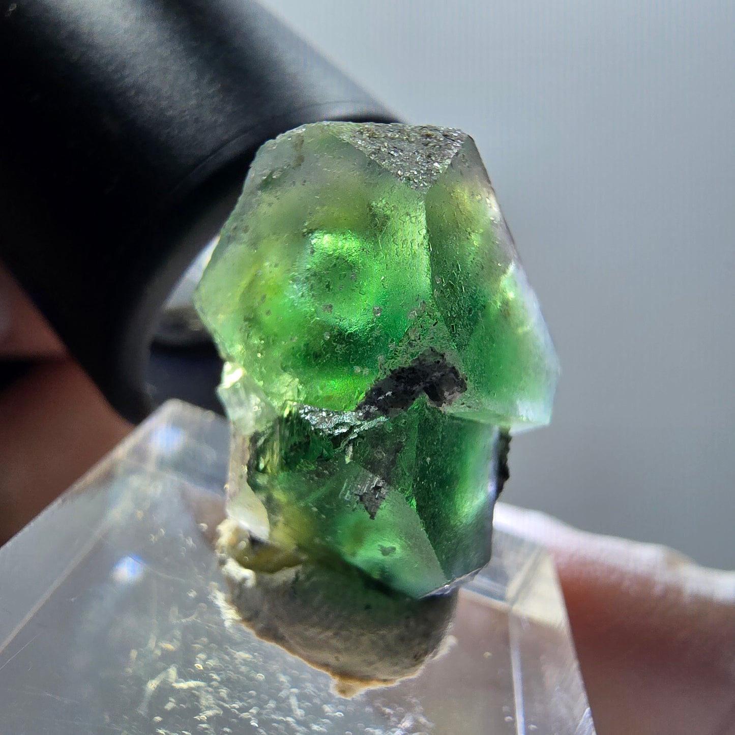 Phantom Fluorit Würfel, Schörl Turmalin, Muskovit Erongo, Namibia 23*20*14mm