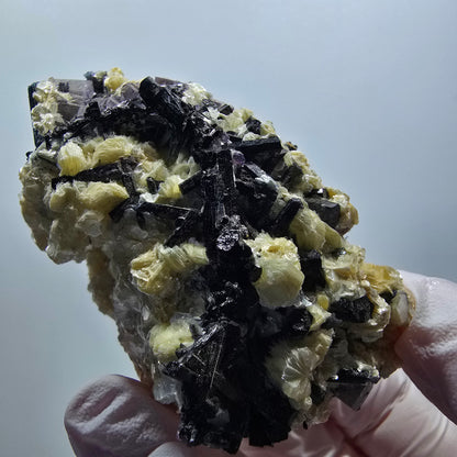 Bunte Phantom Fluorit, Schörl Turmalin, Muskovit Erongo, Namibia 66*39*43mm