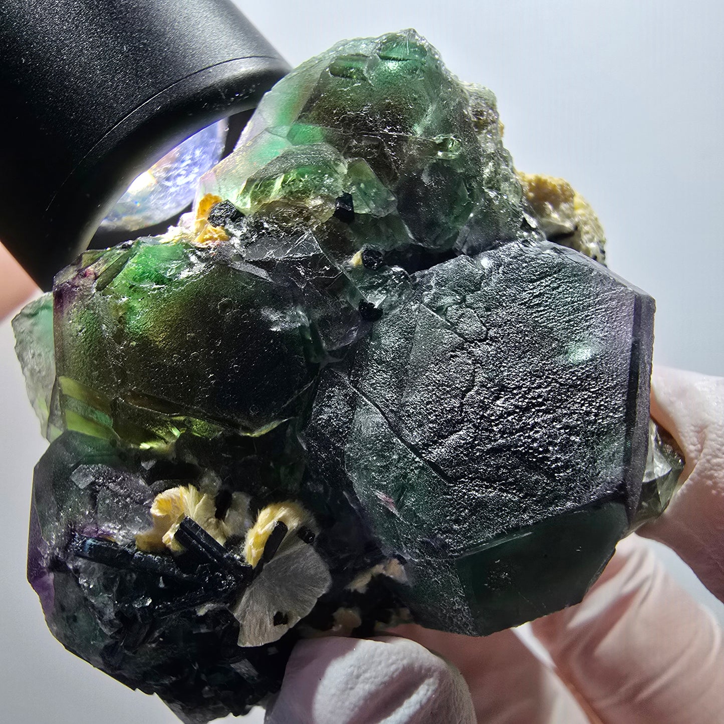 Phantom Fluorit, hexagonal, Schörl Turmalin, Muskovit Erongo, Namibia 67*61*49mm