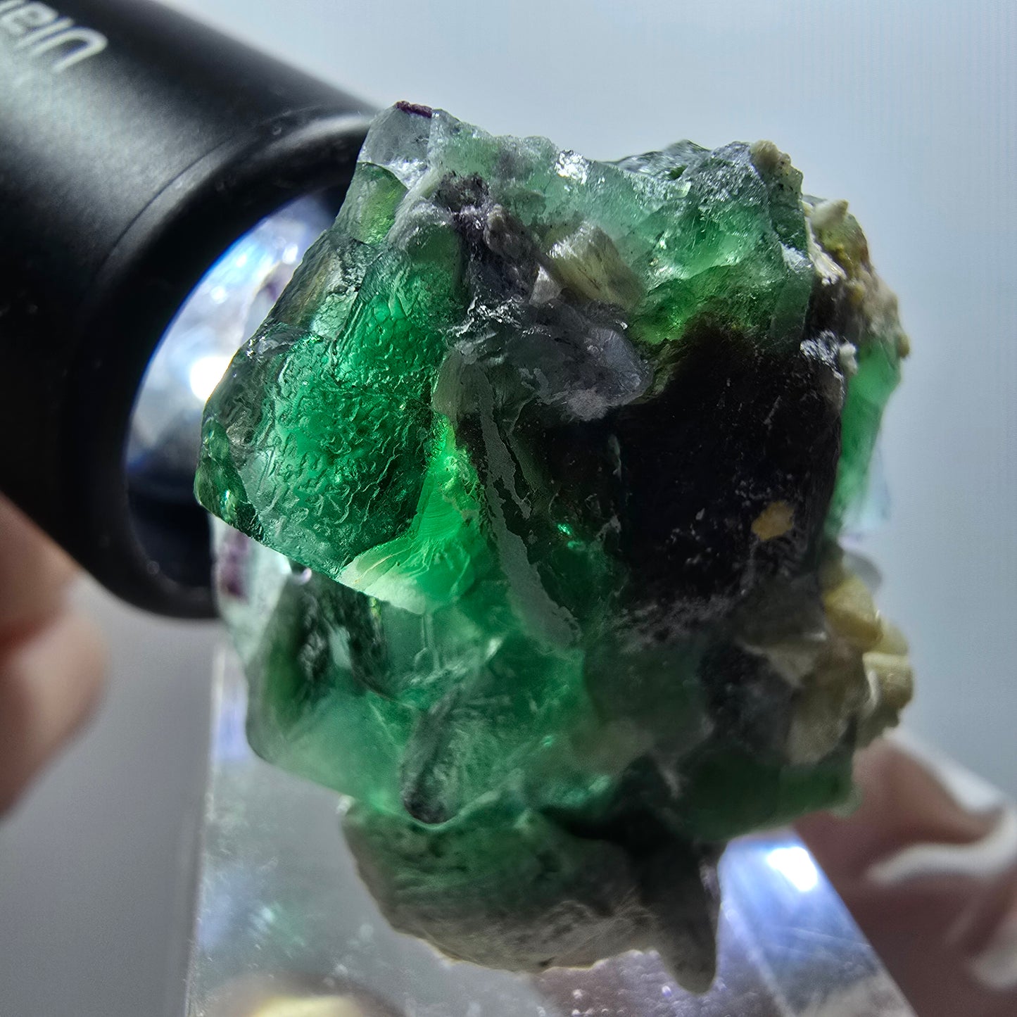 Seltene Phantom Fluorit, zonal, Muskovit Stufe Erongo, Namibia 34*31*25mm