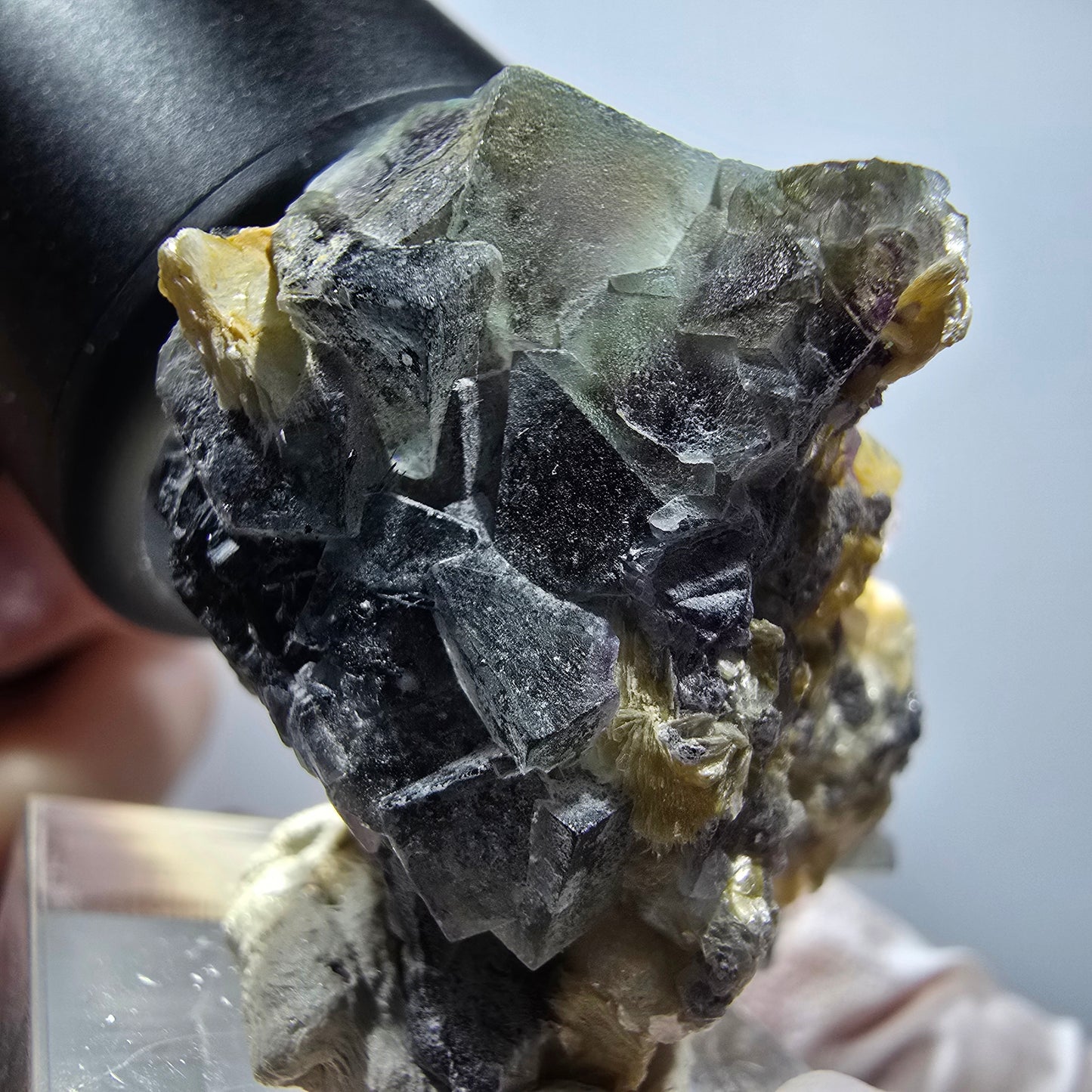 Bunte Phantom Fluorit, Schörl Turmalin, Muskovit Stufe Erongo, Namibia 44*32*27mm