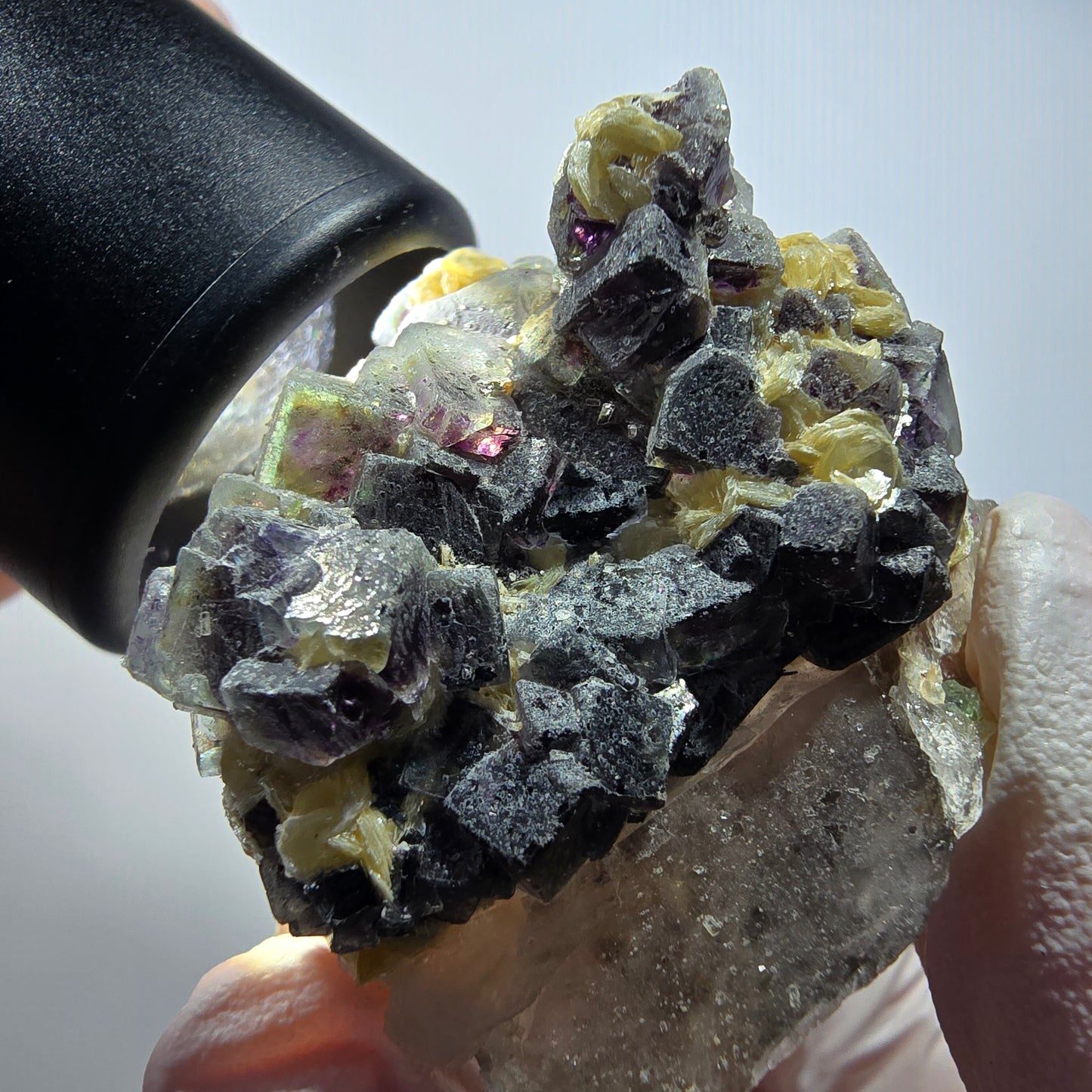 Bunte Phantom Fluorit Würfel, Muskovit, Hyalit, Rauchquarz Erongo, Namibia 42*36*29mm