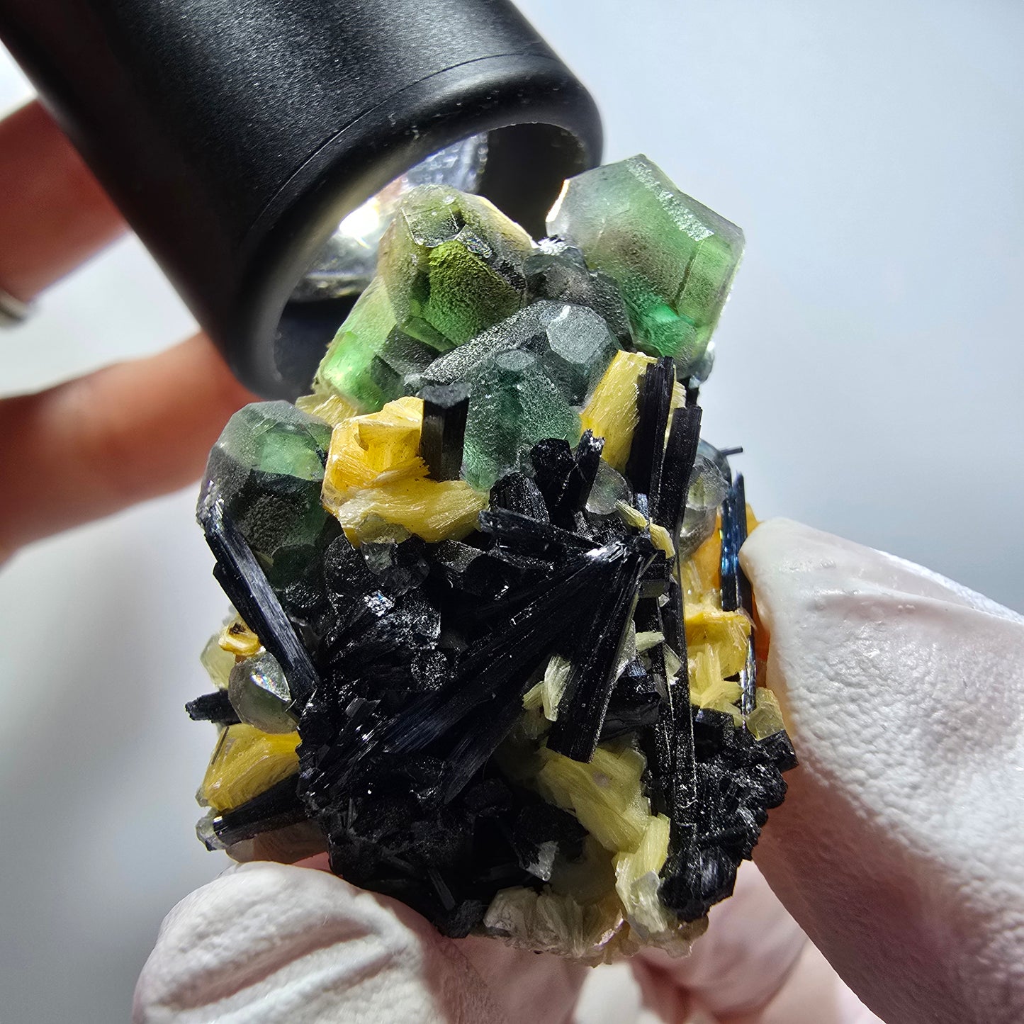 Phantom Fluorit, hexagonal, Schörl Turmalin, Muskovit, Hyalit Erongo, Namibia 46*32*31mm