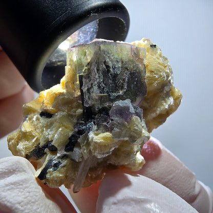 Bunte Phantom Fluorit, Schörl Turmalin, Muskovit, Hyalit, Quarz Erongo Namibia 37*26*23mm