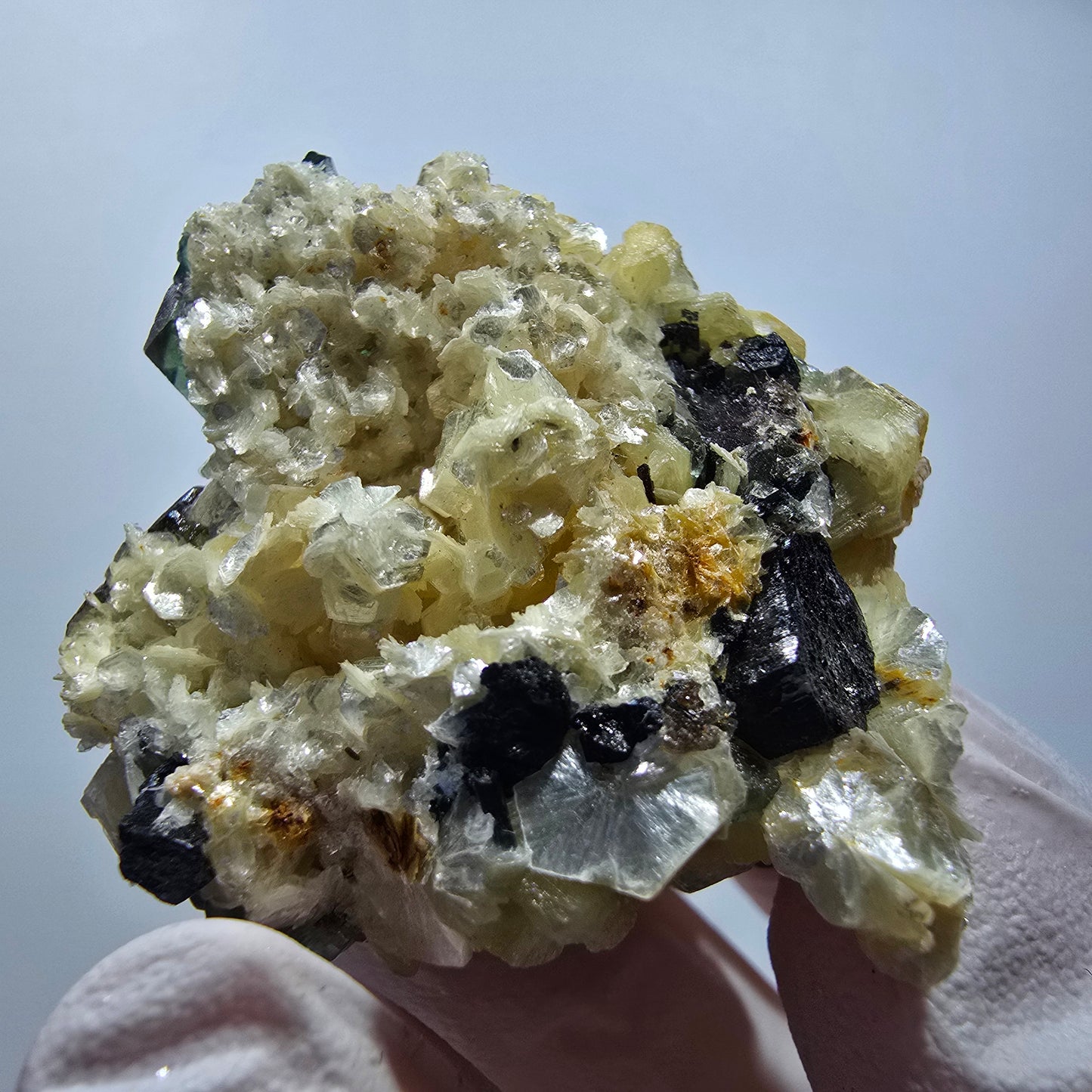 Phantom Fluorit, hexagonal, Schörl Turmalin, Muskovit, Hyalit Erongo, Namibia 44*37*27mm