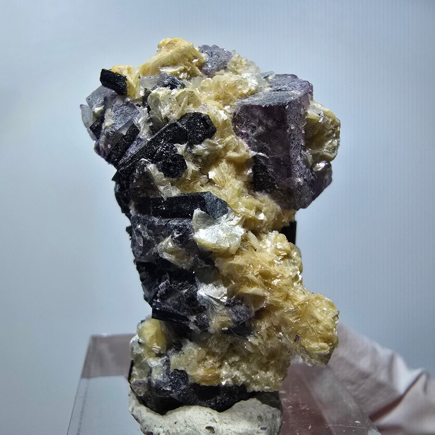 Bunte Phantom Fluorit, Schörl Turmalin, Muskovit Stufe Erongo, Namibia 37*24*19mm