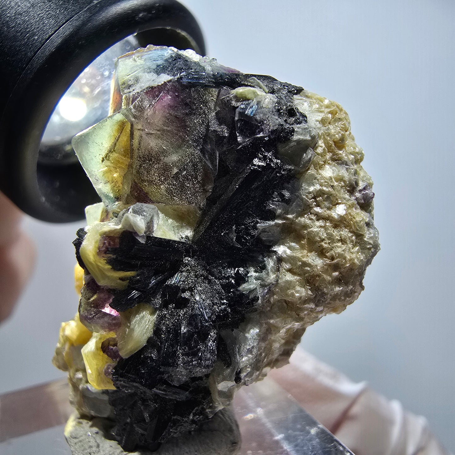 Bunte Phantom Fluorit, Schörl Turmalin, Muskovit, Hyalit Erongo, Namibia 37*28*20mm